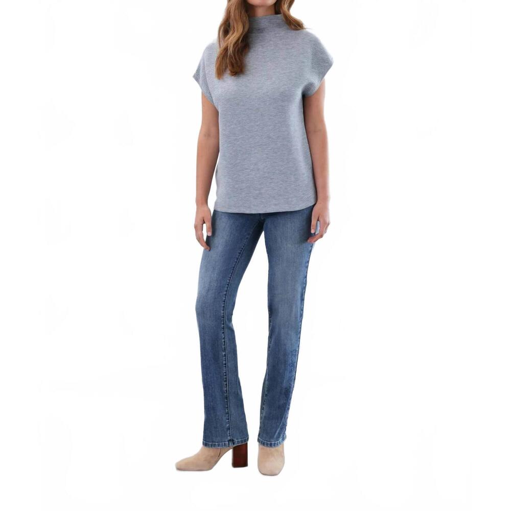 NEW FDJ pilar pull-on straight leg denim jeans in medium blue
